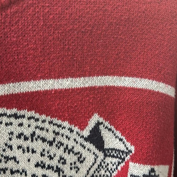 Budweiser sweater color red 🔴🔴🔴🔴🍺🍺🍺🍺 good conditions 100 % cotton 🧶 - Picture 4 of 4